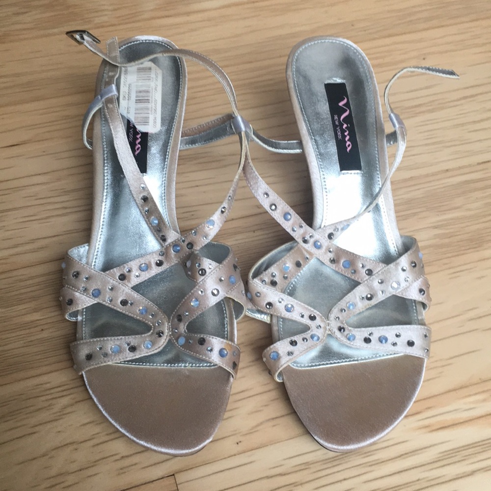 NWT Nina satin sparkle 9.5 heels shoes new